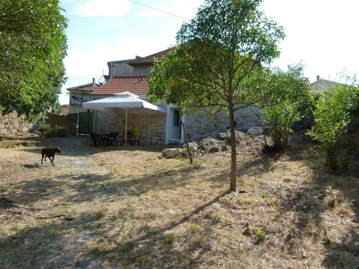 Dalmatian Stone House Angela Villa Drniš Kültér fotó